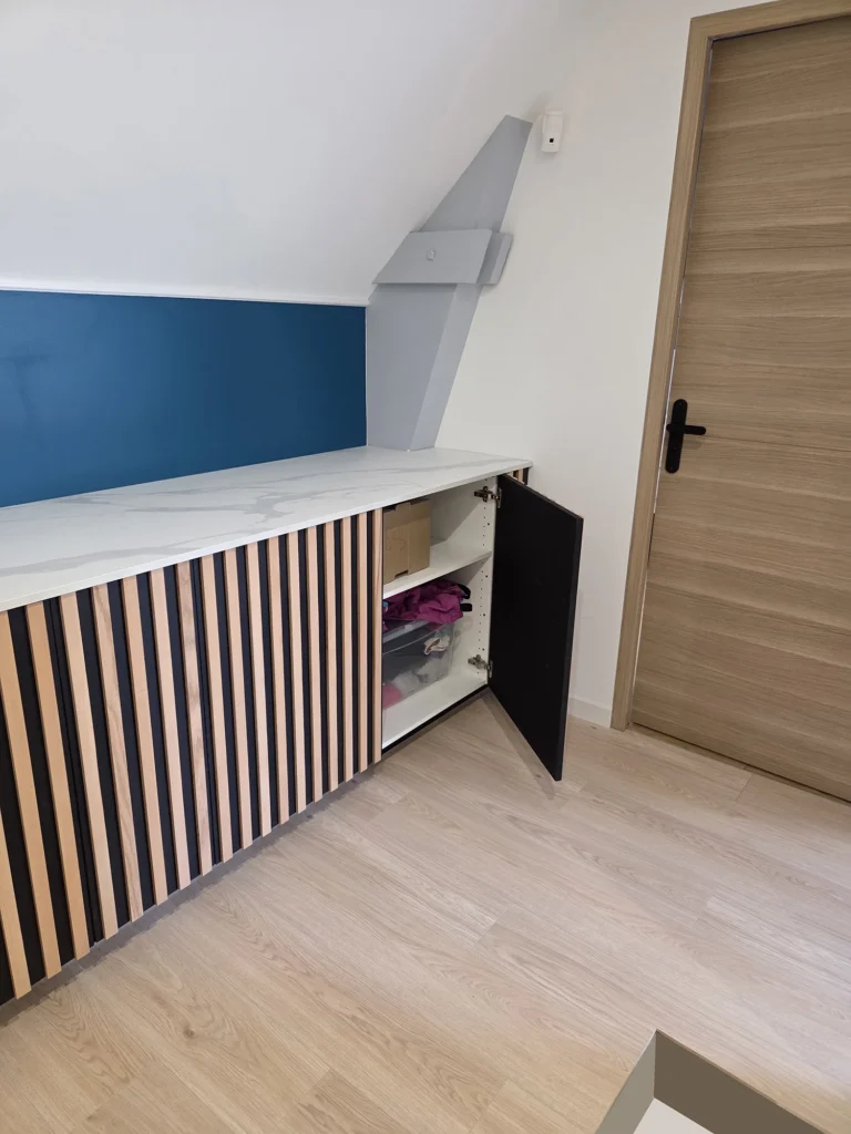 2026 meuble couloir design lineaire ouverture par la gauche des meubles droit 1
